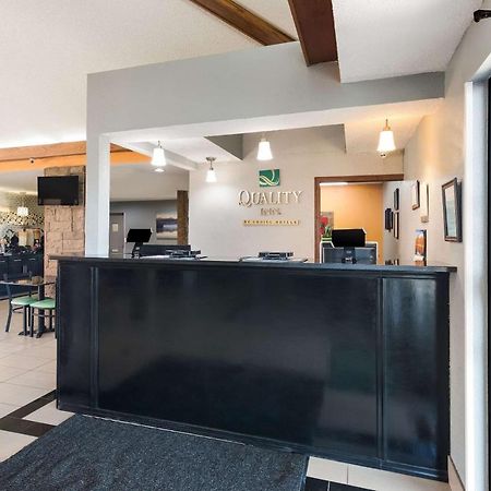 Quality Inn Upper Sandusky Экстерьер фото