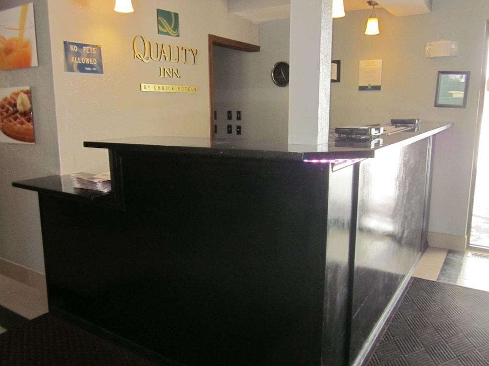 Quality Inn Upper Sandusky Экстерьер фото