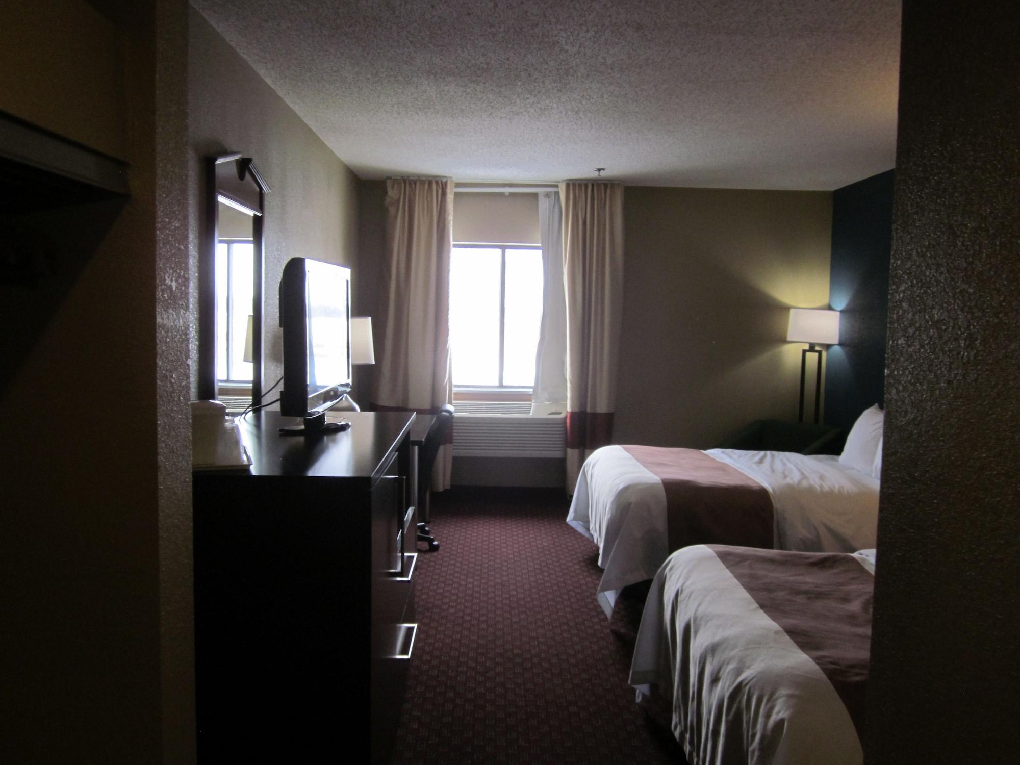 Quality Inn Upper Sandusky Экстерьер фото